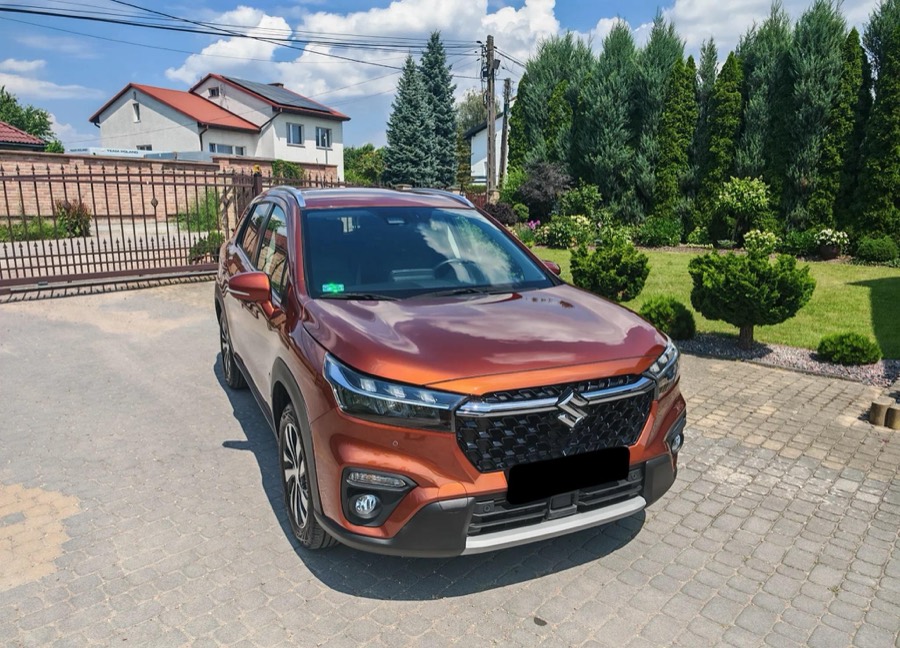 Suzuki S-Cross